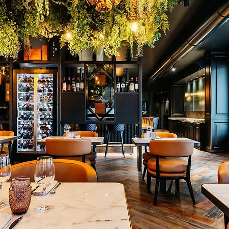 Hotel Western Tre Torri